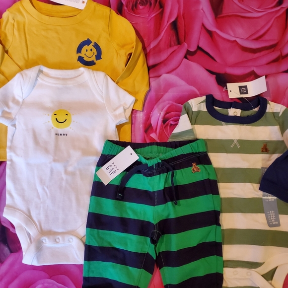 NWT Gymboree Baby Boys Lot of 2 Athletic Shorts Size 3-6 M